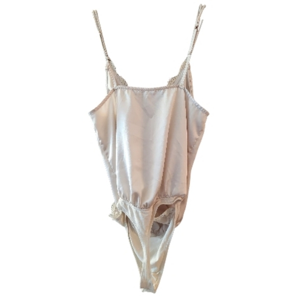 Abercrombie & Fitch Cream Satin Floral Lace V-Neck Sleeveless Bodysuit - Size XS - Picture 3 of 7